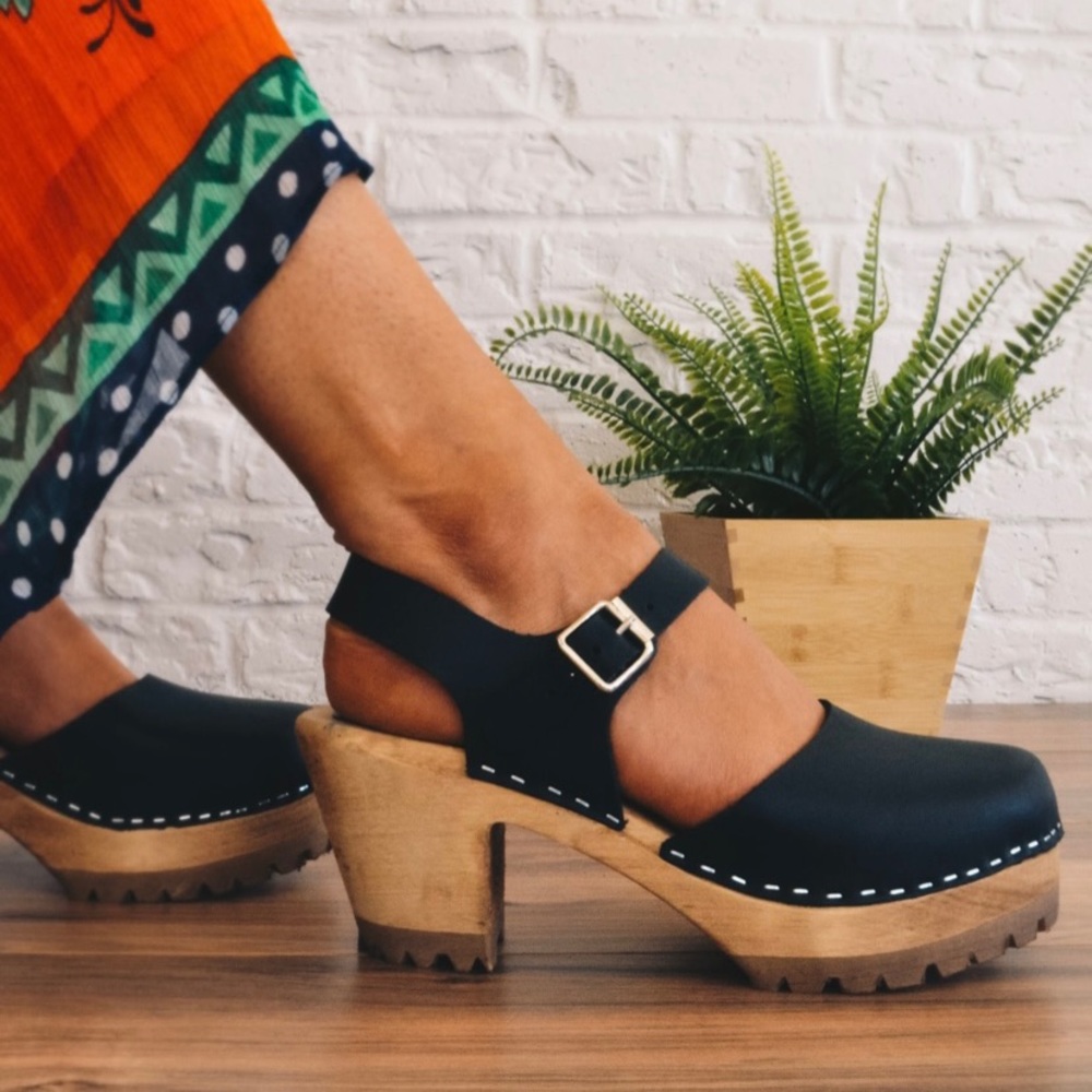 Mia Abba Clog